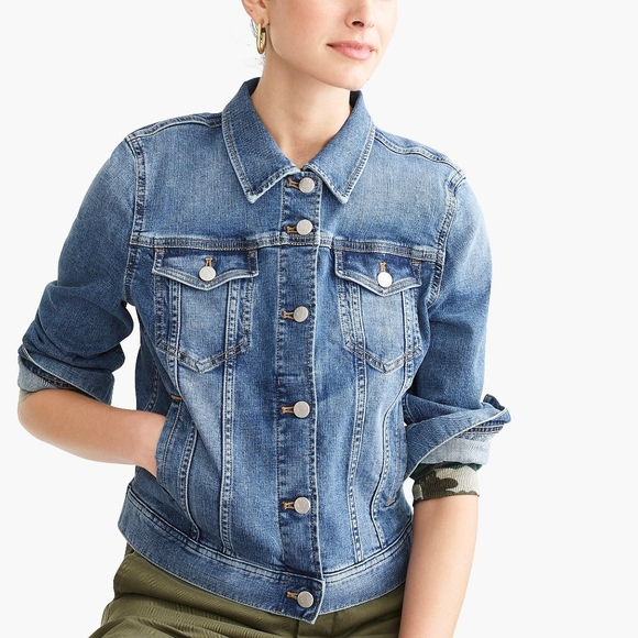 J. Crew | Denim Jean Jacket - Size Medium (EUC)